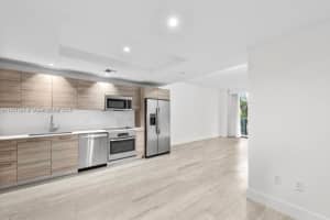 121 NE 34th St L303, Miami, FL 33137, - MLS#A11921158