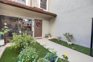 10425 Sw 154th Ct 6 Miami, FL 33196 - MLS#A11921190