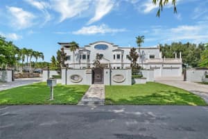 7400 Sw 72nd Ct, Miami