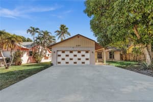 2001 Sw 84th Ter North Lauderdale, FL 33068 - MLS#A11921211