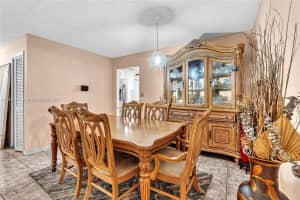 2001 Sw 84th Ter North Lauderdale, FL 33068 - MLS#A11921211