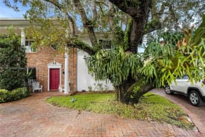 10670 SW 77th Ave, Miami, FL 33156, - MLS#A11921233