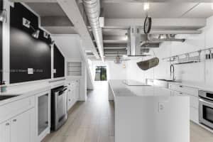 6901 Edgewater Dr APT 315, Coral Gables, FL 33133, - MLS#A11921235