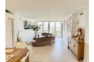 3140 S Ocean Dr APT 512, Hallandale Beach, FL 33009, - MLS#A11921237