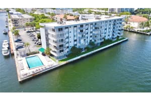 4000 NE 170th St APT 605, North Miami Beach, FL 33160, - MLS#A11921263
