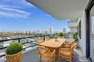 2500 Parkview Dr APT 1811, Hallandale Beach, FL 33009, - MLS#A11921324