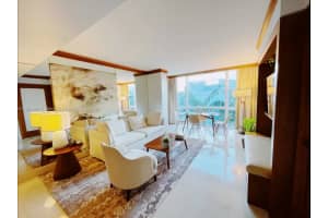 6801 Collins Ave 315 Miami Beach, FL 33141 - MLS#A11921396