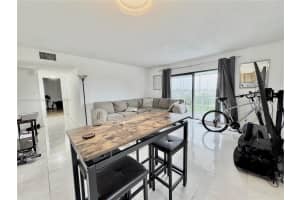 505 S Pine Island Rd APT 407B, Plantation, FL 33324, - MLS#A11921449