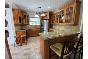 7880 Sw 14th Ter Miami, FL 33144 - MLS#A11921452