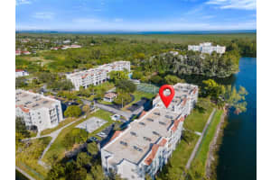 8240 SW 210th St APT 302, Cutler Bay, FL 33189, - MLS#A11921453