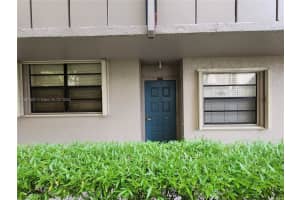 900 Colony Point Cir 107, Pembroke Pines