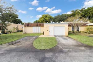 7332 Bay Hill Dr, Hialeah 7332 Bay Hill Dr, Hialeah