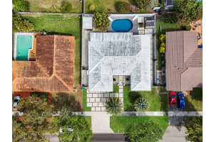 6951 S Miami Lakeway S Miami Lakes, FL 33014 - MLS#A11921496