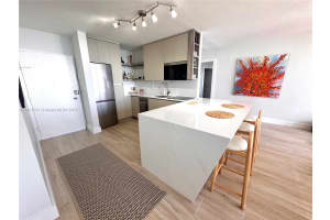 2899 Collins Ave APT 1201, Miami Beach, FL 33140, - MLS#A11921531