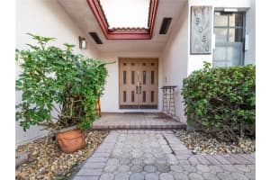 19030 NW 86th Ct, Hialeah, FL 33015, - MLS#A11921553