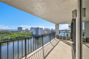 936 Intracoastal Dr 15h Fort Lauderdale, FL 33304 - MLS#A11921557