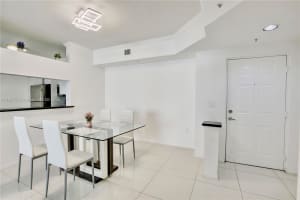 17100 N Bay Rd APT 1712, Sunny Isles Beach, FL 33160, - MLS#A11921565