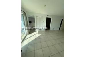 2475 NW 16th St Rd APT 611, Miami, FL 33125, - MLS#A11921569