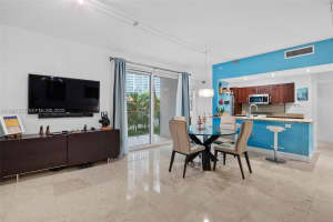 19900 E Country Club Dr APT 212, Aventura, FL 33180, - MLS#A11921575