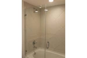 325 S Biscayne Blvd 1420, Miami