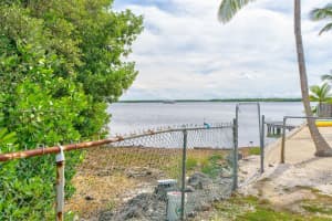360 Sound Dr Key Largo, FL 33037 - MLS#A11921582
