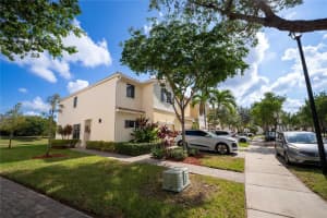 401 NE 194th Ln, Miami, FL 33179, Sold 01/15/26