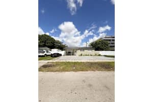 937 W 48th St Hialeah, FL 33012 - MLS#A11921601
