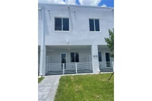 10300 Nw 66th St 104, Doral