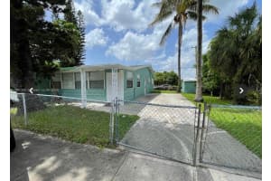 2975 Nw 11th St Fort Lauderdale, FL 33311 - MLS#A11921661