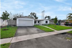 1771 NW 93rd Ave, Pembroke Pines, FL 33024, - MLS#A11921671