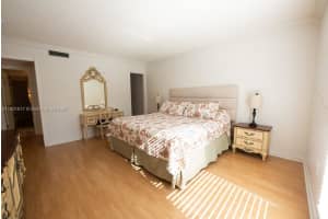 201 178th Dr 323, Sunny Isles Beach 201 178th Dr 323, Sunny Isles Beach