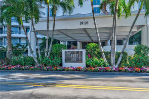 19101 Ne 36th Ct 3008, Aventura