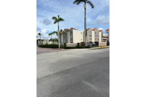 6045 Nw 186th St 102 Hialeah, FL 33015 - MLS#A11921696
