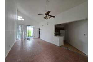 210 Lake Pointe Dr 304, Oakland Park 210 Lake Pointe Dr 304, Oakland Park