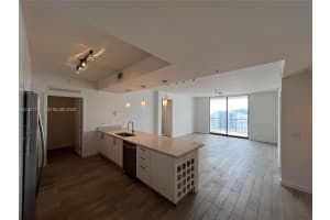 999 Sw 1st Ave 2405 Miami, FL 33130 - MLS#A11921727