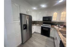 11227 SW 88th St #205d, Miami, FL 33173, - MLS#A11921747