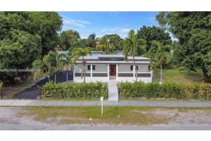 745 Nw 140th St Miami, FL 33168 - MLS#A11921763