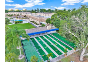 453 Lakeview Dr APT 1, Weston, FL 33326, - MLS#A11921791