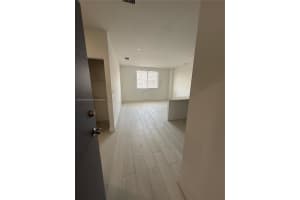 909 E 24th St #403, Hialeah, FL 33013, - MLS#A11921820