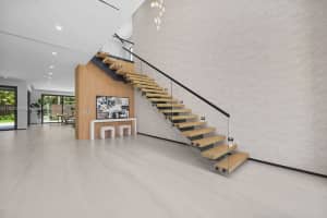 618 Ne 17th Way Fort Lauderdale, FL 33304 - MLS#A11921839