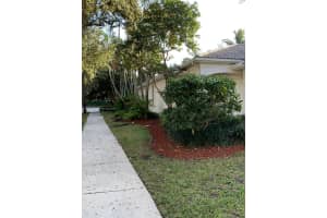 2518 Bay Pointe Ct, Weston, FL 33327, - MLS#A11921846