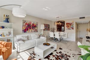 330 SE 2nd St APT 404E, Hallandale Beach, FL 33009, - MLS#A11921856