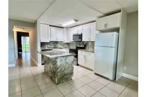 105 Meadows Cir #105, Boynton Beach, FL 33436, - MLS#A11921866