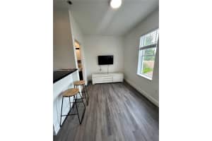 1244 Pennsylvania Ave 305 Miami Beach, FL 33139 - MLS#A11921887