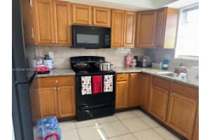 1350 Ne 119th St 1350-25 Miami, FL 33161 - MLS#A11921901