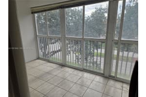 1000 Sw 128th Ter 410v Pembroke Pines, FL 33027 - MLS#A11921906