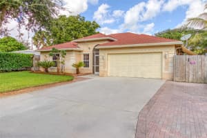 1383 Ne 27th St Pompano Beach, FL 33064 - MLS#A11921923