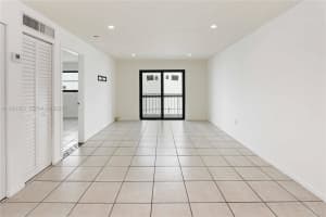 1225 West Ave APT 502, Miami Beach, FL 33139, - MLS#A11921953