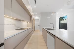 1222 Ne 13th Ave Fort Lauderdale, FL 33304 - MLS#A11921962