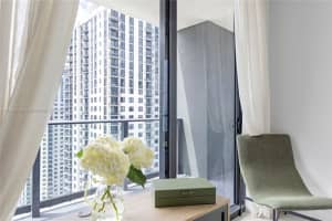 159 Ne 6th St 3002, Miami